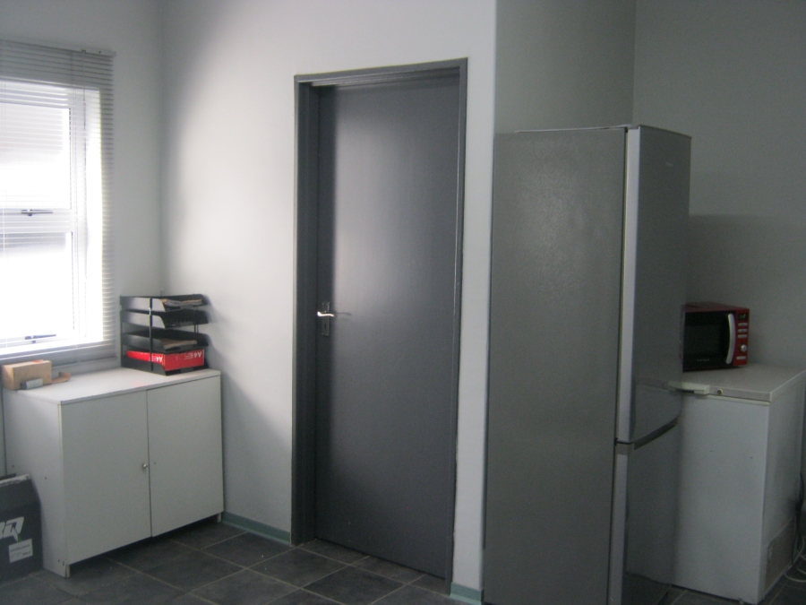 To Let Commercial Property for Rent in George Park Western Cape